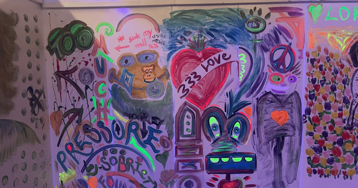 Graffiti at Paint and Go Tunbridge Wells