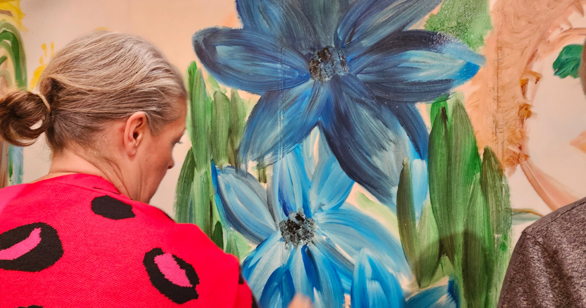 Painting class at Paint and Go Tunbridge Wells
