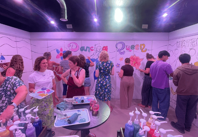Themed Guided Mural Shared Whole Room Themed Guided Mural Shared Whole Room